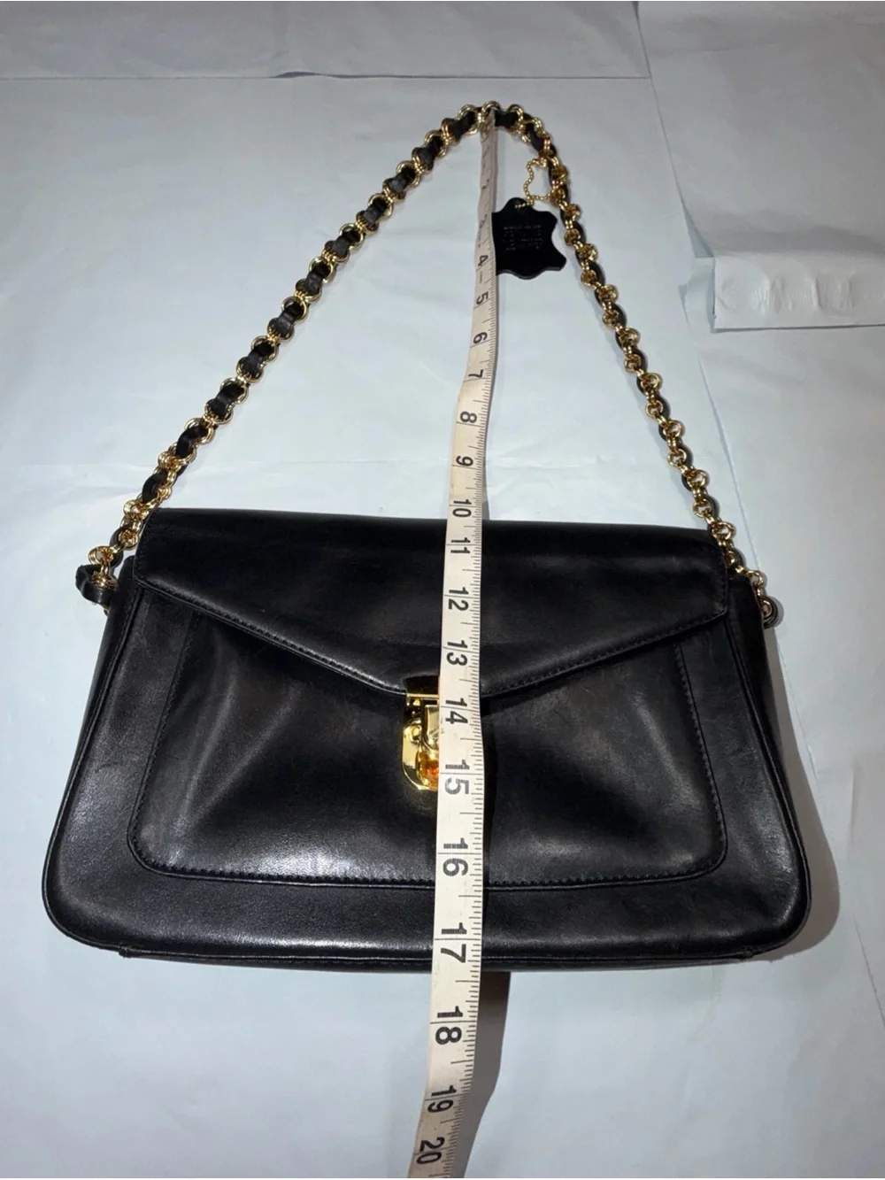 Bloomingdale’s Black Leather Bag Gold Buckle Chain Shoulder Strap Purse Vintage